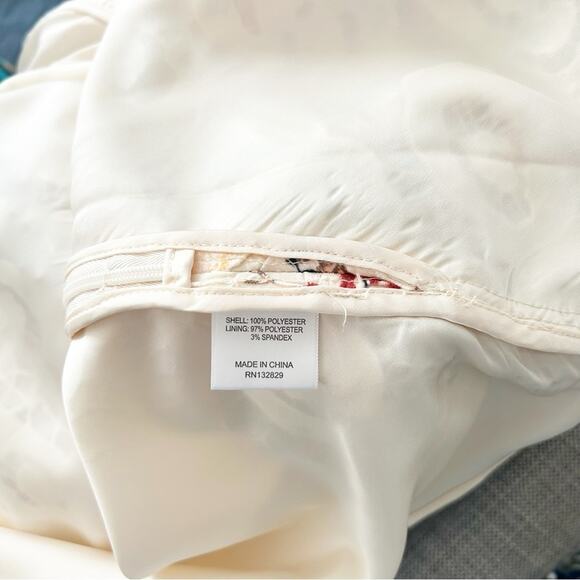 Tularosa Cyrus Lace Mini Dress Fit & Flare Halter Neck Scalloped Hem Size XS - Picture 6 of 8